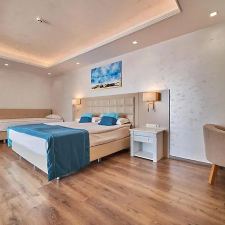 Bilyana Hotel- Adults Only Nessebar