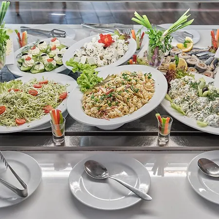 Отель Bilyana Hotel- Adults Only 4*