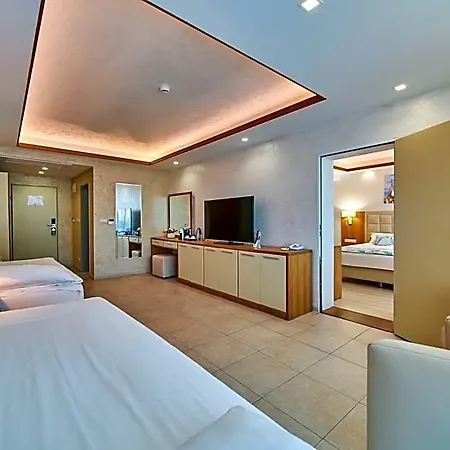 Hotel Bilyana Hotel- Adults Only 4*